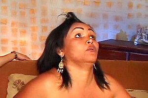 Incredible Ebony Shemale Gets To Make You Happy