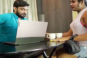 Indian Boss Fucked Hot Shemale