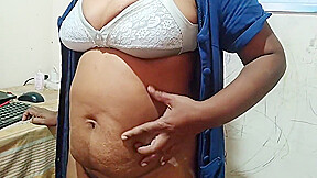 Indian Desi Horny Wife Dammi Beautiful Boobs And Pussy