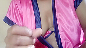 Indian Housewife Enjoy Blow Job Cum