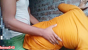 Indian Village Girl Outdoor Sex Video In Clear Hindi Voice
