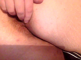 Inflatable butt plug in bbw whores ass