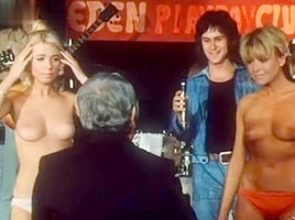 Ingrid Steeger,Various Actresses,Monica Marc,Unknown in Sonne, Sylt Und Kesse Krabbe (1971)