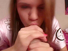 Instructions demonstrated on a dildo by Femdom Austria