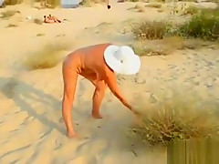 It enjoys herself on holiday