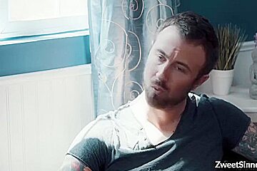 Jade Nile And Small Hands - Gorgeous Fucks With Husbands Friend