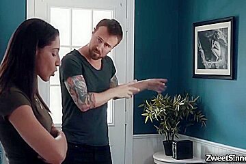 Jade Nile And Small Hands - Gorgeous Fucks With Husbands Friend