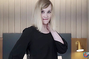 Jade Slade - Small Is Best