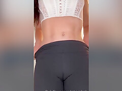 Jakara Mitchell In Oiled Up Twerking Joi Video Leaked