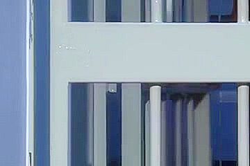 Japanese Bond cutie in trouble ctoan
