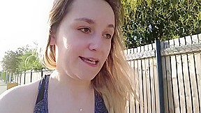 Je suis sa petite chienne sexuelle