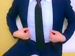 Jerk Off : Costume