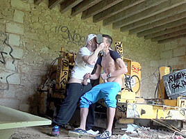 Jess Fucked In Snekaer By John Outdoor - FrenchFuckers