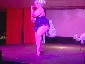 Jezebel Express Zaftig Follies - Burlesque