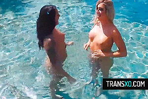 Kinky Ts Fuck Girl By A Poolside 6 Min - Misty Meaner And Cherry Mavrik