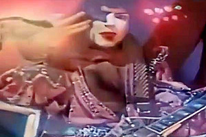 Kiss Sure Know Something PornMusic