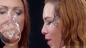 Kissable chick is geeting peed on and splatters wet vagina