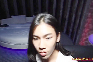 Ladyboy College-girl Pepper Gives Oral Intercourse