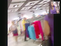 Latina de compras