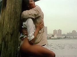 Laura Gemser - Emanuelle And The Last Cannibals (1977) - 2