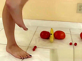 Lelu Love-Naked Femdom Food Crushing 1of3