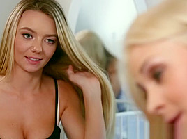 Lesbian Blonde Eaten Out