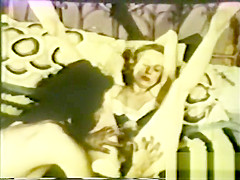 Lesbian Peepshow Loops 533 1970s - Scene 3