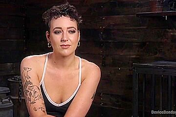 Lilith Luxe In Sex Slave Humiliated With Head Shaving And Orgasms