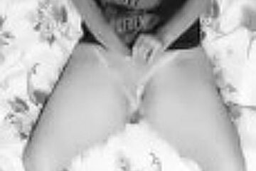 Looking down on this girl working her pussy to orgasm