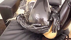 Lovely Horny Milf Enjoys Huge