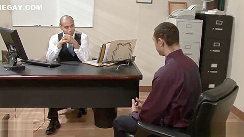 Lustful gay gets nailed and cummed in the office