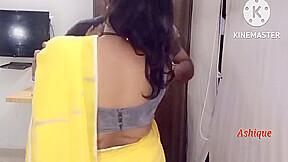Maa Bani Meri Lund Ki Dewanee - Oh Jor Jor Sa Chodo Beta Mujhe