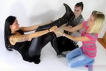 Marinka and vera worship big feet