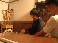 Mature Asian amateur gives amazing head to her guy