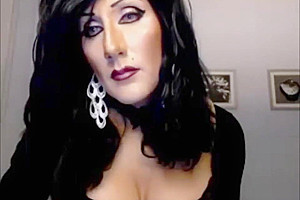 Mature Transsexual Slut Jerking Off On Cam