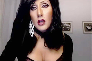 Mature Transsexual Slut Jerking Off On Cam