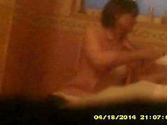 Mature girlfriend leaves the shower x 3