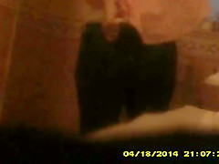 Mature girlfriend leaves the shower x 3