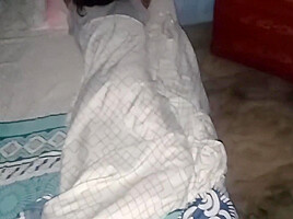 Me Culie A Empleada De Servicio Mientras Descansaba En La Madrugada La Folle Sin Condon 10 Min