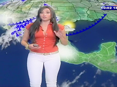 Mexican TV presenter and her sexy crotch