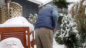 Milf Take A Fuck In The Snow With Her Neigbour
