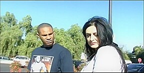 Milf tourist picked and fucked