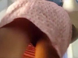 Mini skirt girls upskirt on escalators