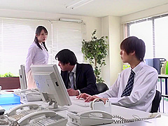 Mizuki Yayoi - Hodv- When Im Alone With My Cute Colleague Who Ca