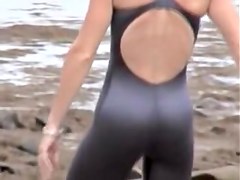 Model looking girl in tight swimsuit on candid video 08a