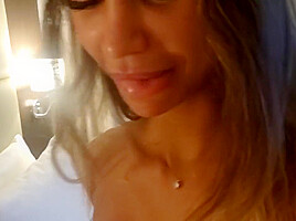 Monica Fox - Nude In The Elevator Homemade Sex In The Hotel