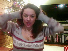 Monica Mendez - Christmas Sweater Webcam 1