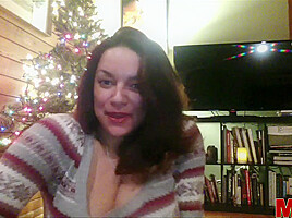 Monica Mendez - Christmas Sweater Webcam 1