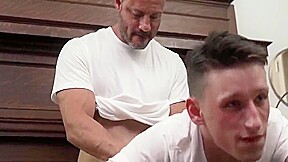 Mormon Hunk Barebacking Bottom