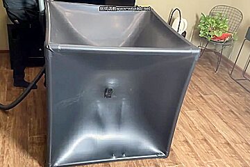 Mummy And Vacuum Bed